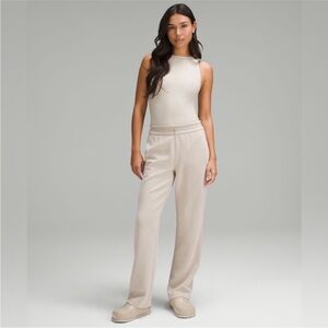 NWT Lululemon Sleeveless Bodysuit Bone